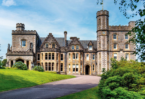 nullInverlochy Castle Hotel