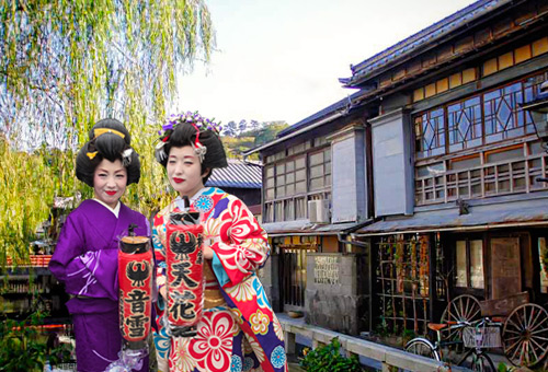 漫步下田培里之路巧遇藝妓