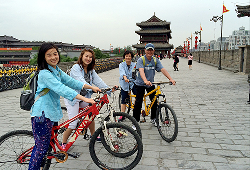 自行車遊西安古城牆