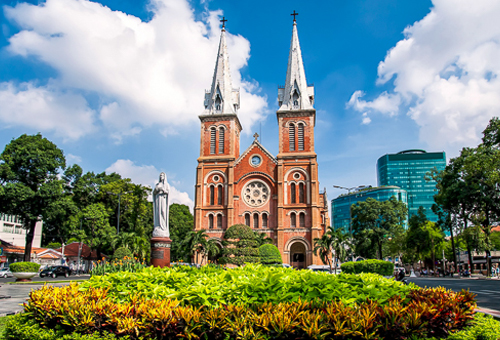 探索越式歐風百年教堂