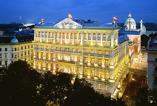 接待過無數政商名流的 Hotel Imperial